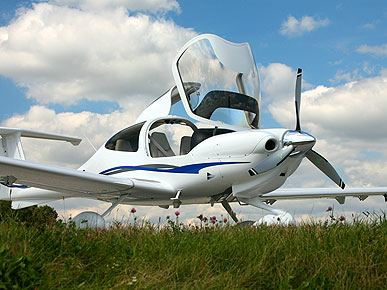 diamond cockpit